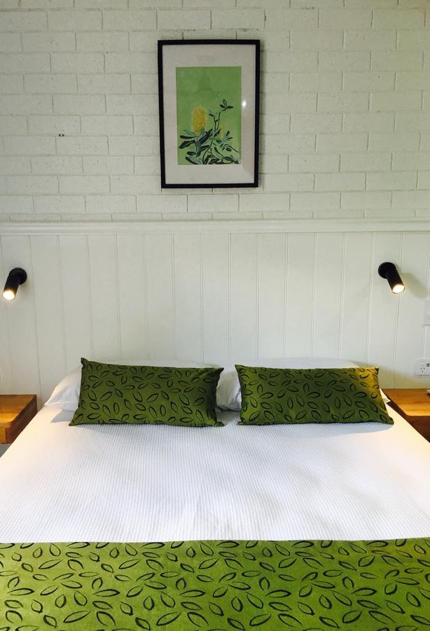 Gin Gin Village Motor Inn Motel Qld 외부 사진