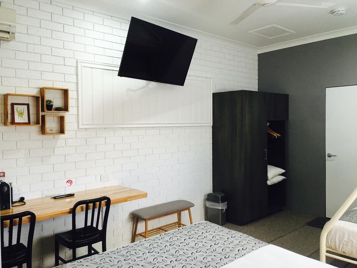 Gin Gin Village Motor Inn Motel Qld 외부 사진