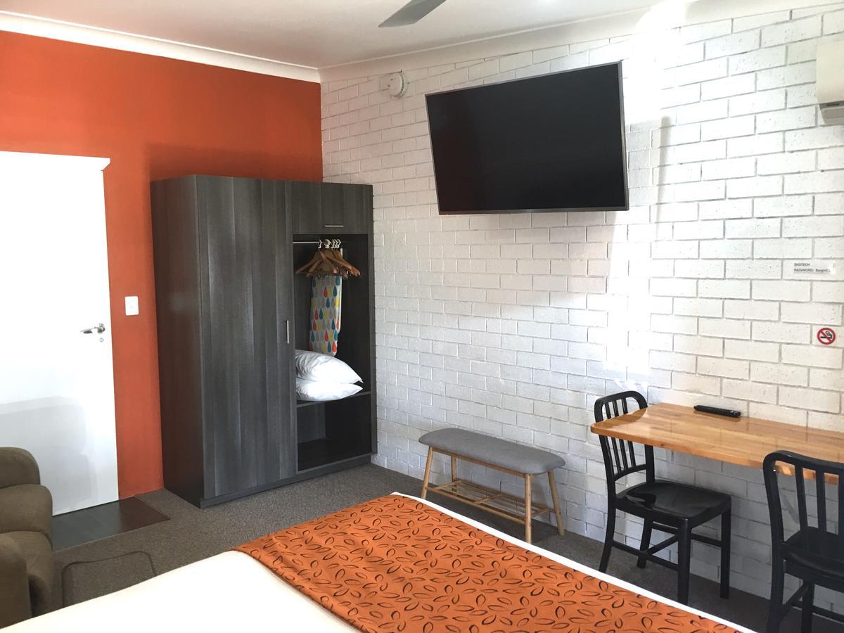 Gin Gin Village Motor Inn Motel Qld 외부 사진